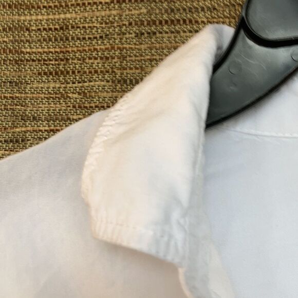 Beachlunchlounge white button down shirt - Picture 2 of 8